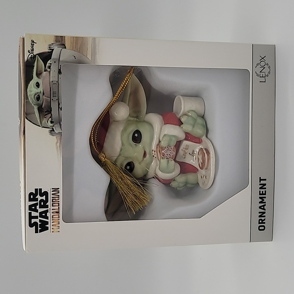 Star Wars The Mandalorian GROGU Lenox Ceramic Ornament - Picture 1 of 5